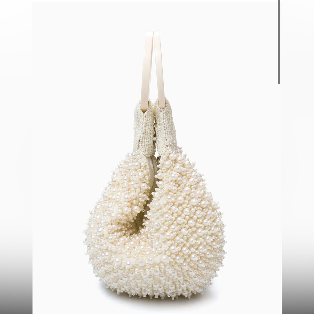 New York and company Pearl Zip-Top Wristlet